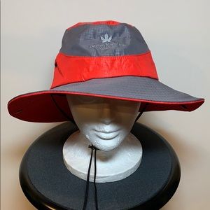 Everest Mountain Hat